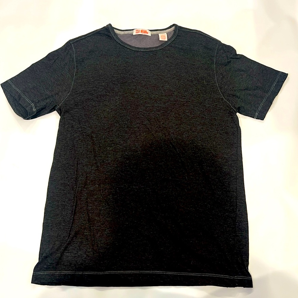 Michael Brandon tee size large